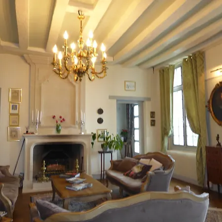 住宿加早餐酒店 Manoir Plessis Bellevue & 索米尔