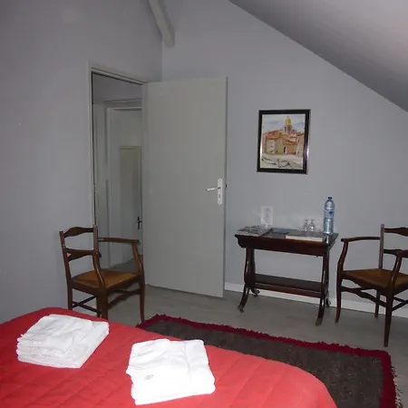 Manoir Plessis Bellevue & 3*
