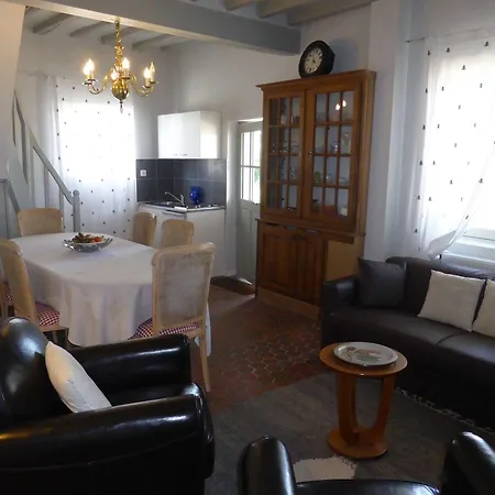 Manoir Plessis Bellevue & 索米尔