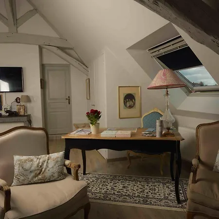 住宿加早餐酒店 Manoir Plessis Bellevue & 3*