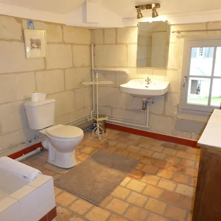 Manoir Plessis Bellevue & Oda ve Kahvaltı 3*