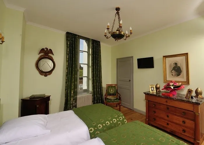 Bed & Breakfast Manoir Plessis Bellevue &